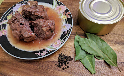 Превью Тушеное мясо северного оленя (тушенка из оленины)