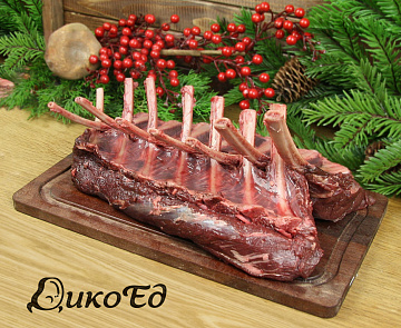 Фото Корейка пятнистого оленя  на кости