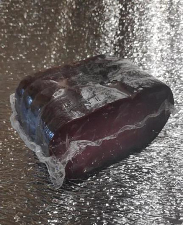 Фото Северный олень сырокопченый