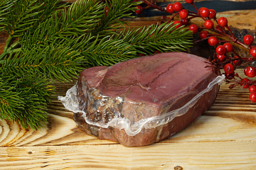 Фото Мясо европейского оленя полукопченое