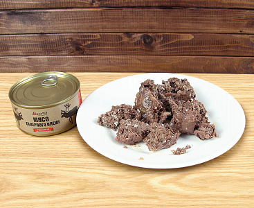 Превью Тушеное мясо северного оленя (тушенка из оленины)
