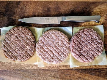 Фото Котлеты для бургера из косули 180 г (упак. 4шт)